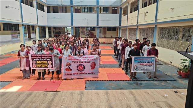 Seva Pakhvada 2025- Swachta Sapath avm shram dan 