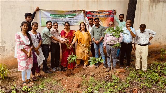 Govt. Chandulal Chandrakar Arts & Science College, Patan - Nationa Environment Day 05.06.2025