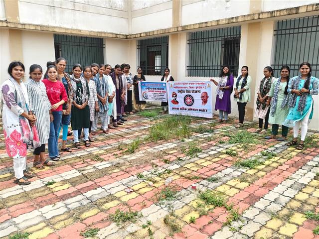 Seva Pakhvada 2025- Swachta Sapath avm shram dan 